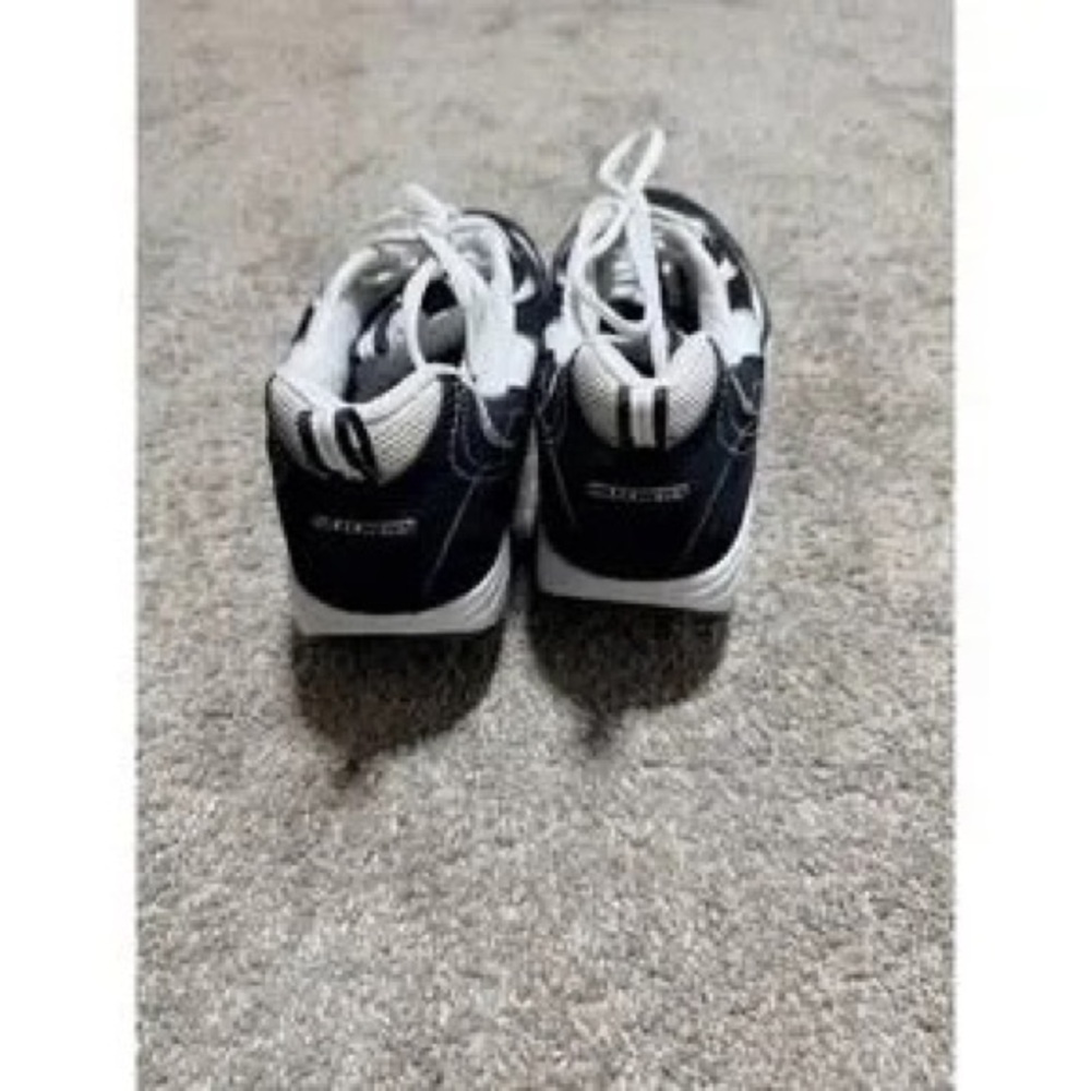 Men's Athletic Lace-Up Sneakers in Black and White - Picture 3 of 10